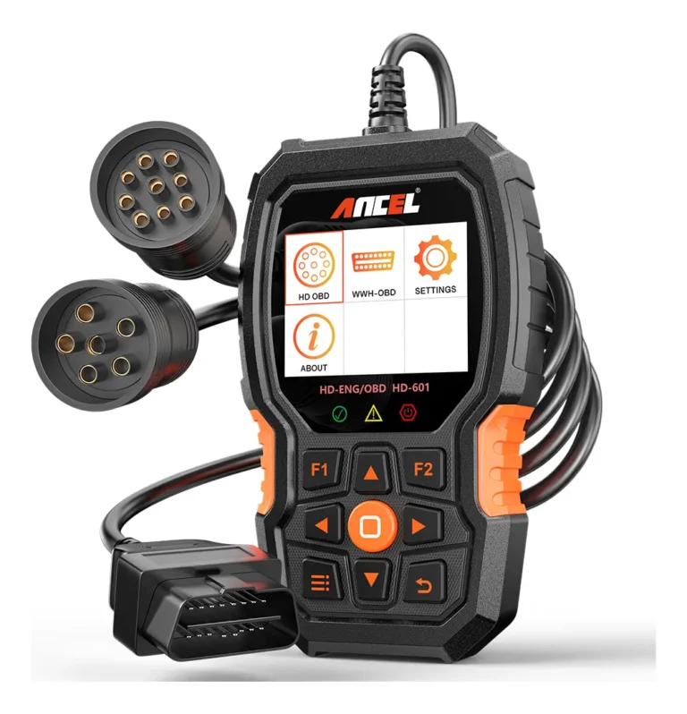 Escáner automotriz Ancel HD601 para diagnóstico de camiones pesados, maquinaria diésel y WWH-OBD, mostrando pantalla a color y conectores de 6, 9 y 16 pines.