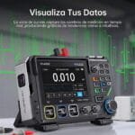 Osciloscopio de escritorio FNIRSI 2D15P mostrando la función de visualización de datos en su pantalla, destacando la vista de curvas que captura cambios de medición en tiempo real mediante gráficos de tendencias
